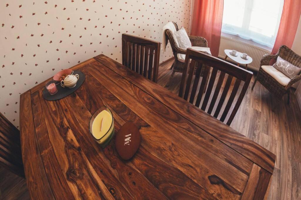 Stylovy Apartman V Centru Nachoda Екстериор снимка