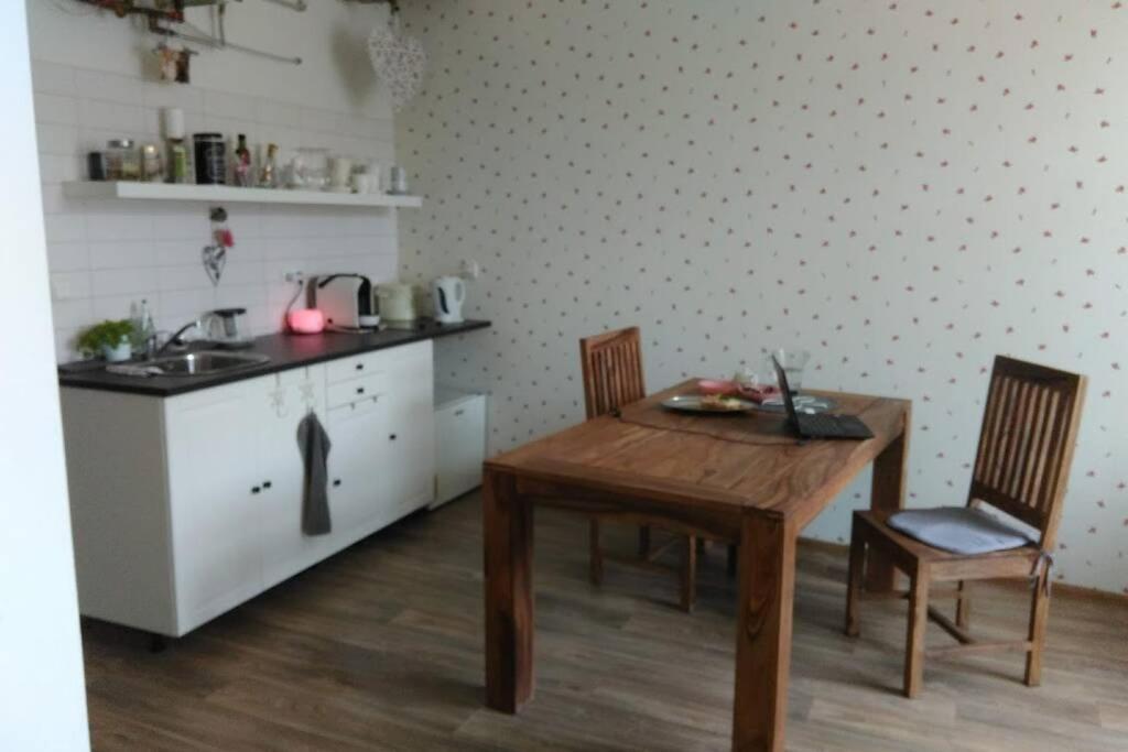Stylovy Apartman V Centru Nachoda Екстериор снимка